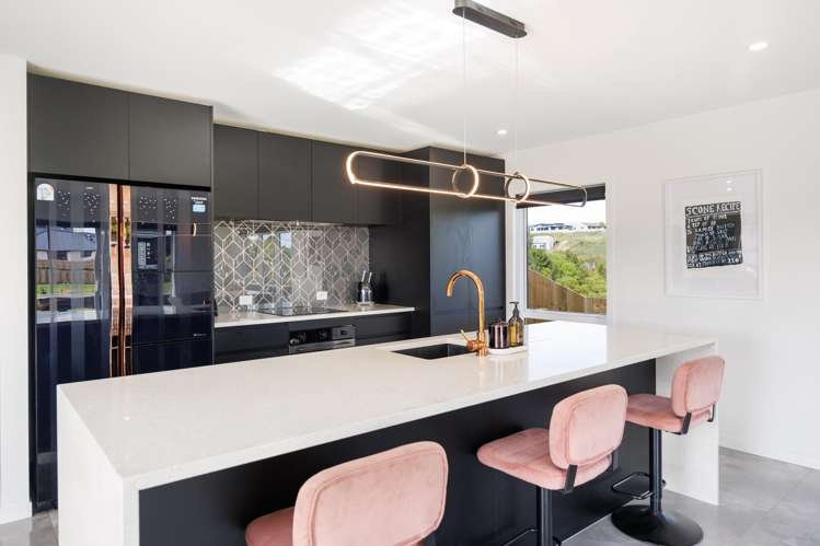 37 Vaucluse Heights Fitzherbert_6