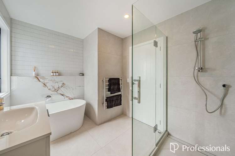 14 Elina Way Heretaunga_16