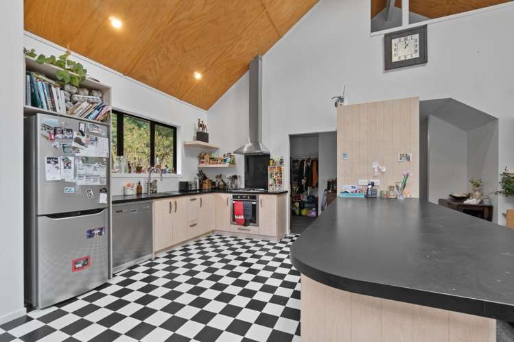 140 Shaw Road 1744_6