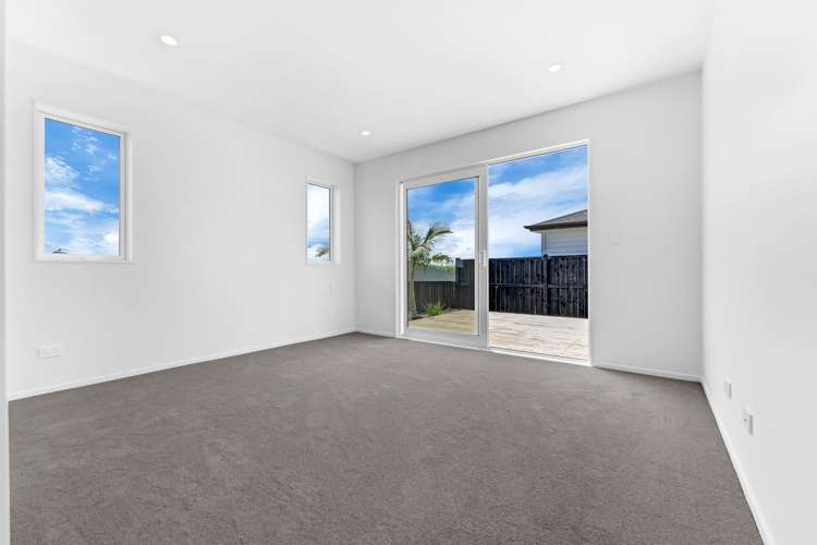 45 Tipu Crescent Milldale_15