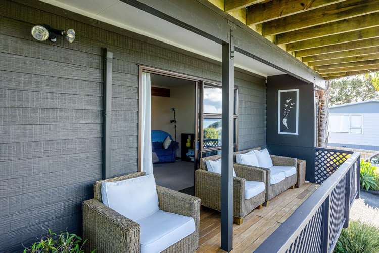 11 Mera Road Algies Bay_16