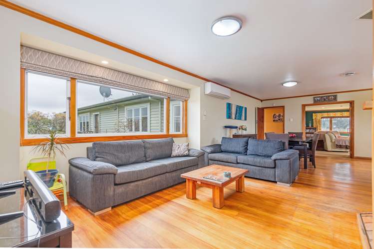 1911 Makino Road Halcombe_26