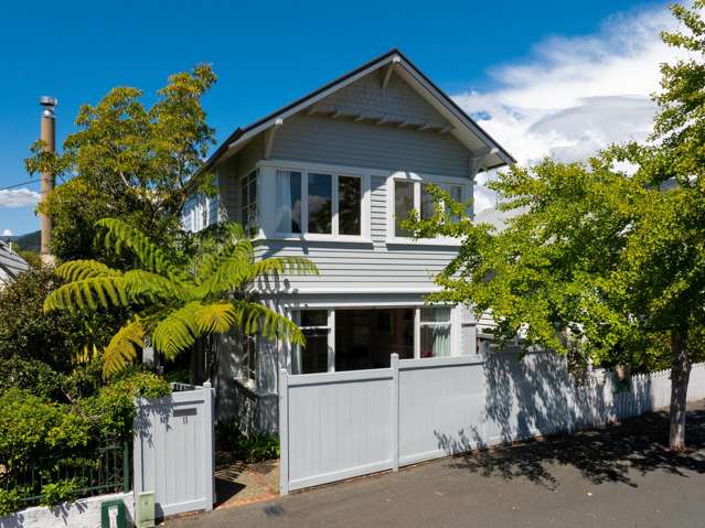 Stylish Residence in Nelson's Cathedral precinct