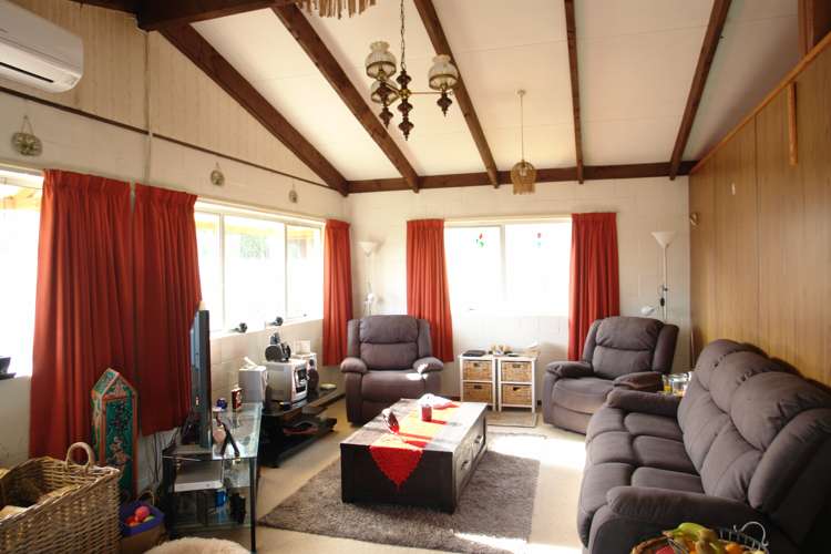 19 Albany Street Patea_8