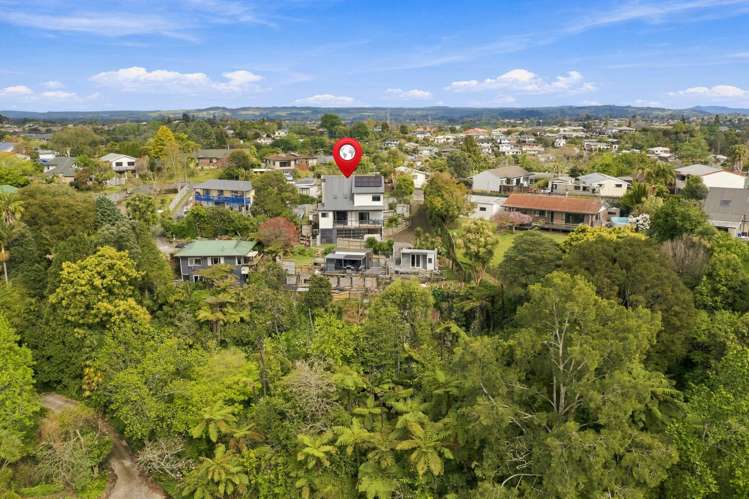 10 Lochinvar Place Hairini_41