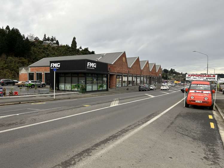 293 Kaikorai Valley Road Bradford_9