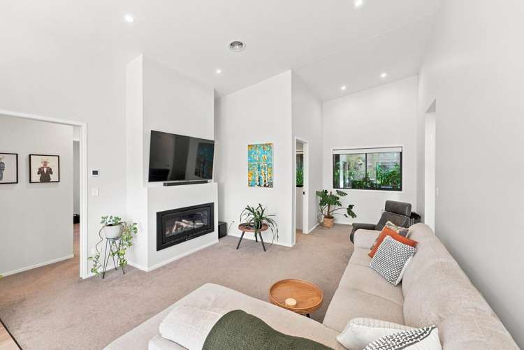 15 Lawry Street Blagdon_9
