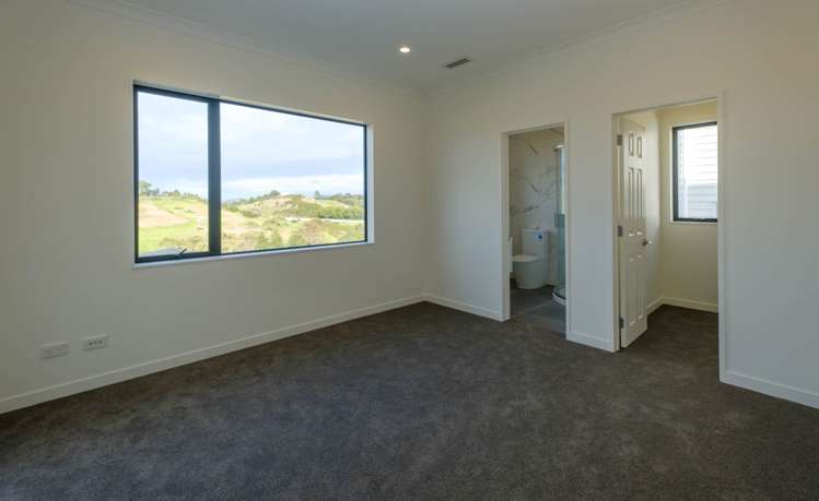 43 Davey Crescent Millwater_13