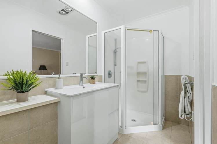 6 Civita Court Manurewa_14