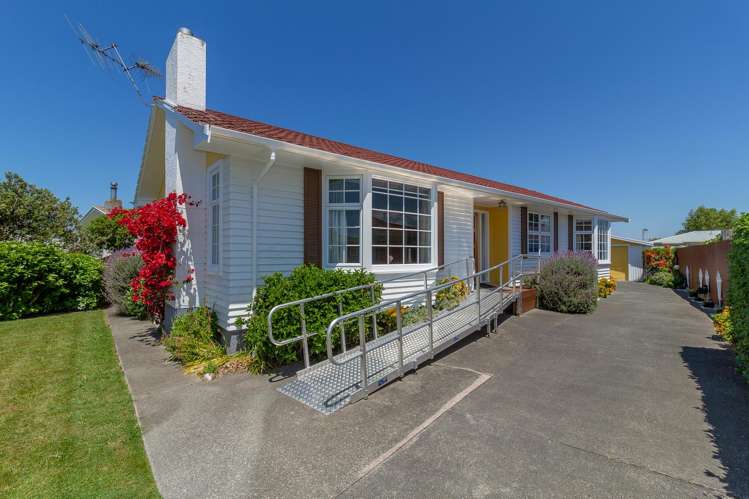 17 Hitchings Avenue Onekawa_3