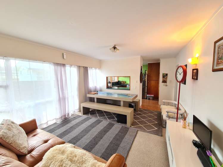 2/37 Wendover Road Glendowie_3