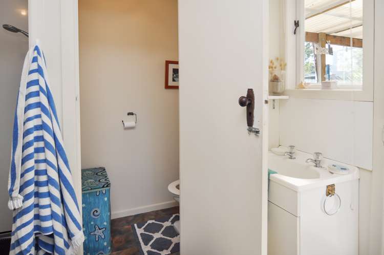 127 Ajax Road Whangamata_22