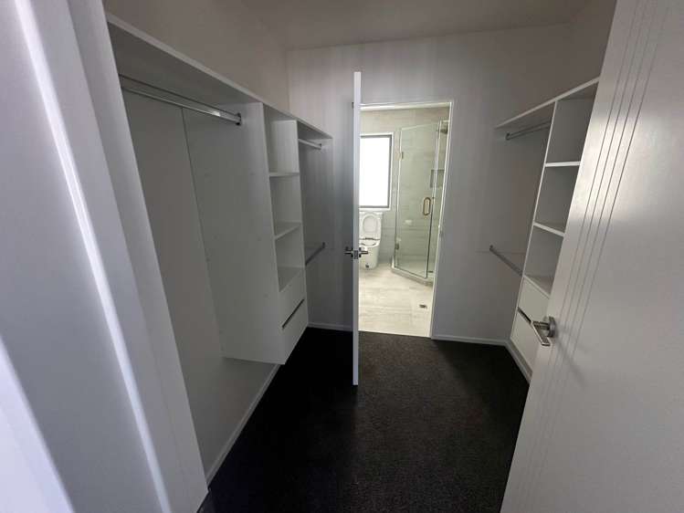 8A Gardiner Grove Mangere East_16