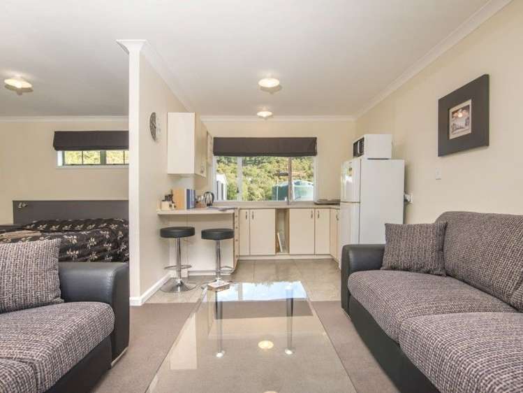 112 Boons Valley Road Waikawa_25