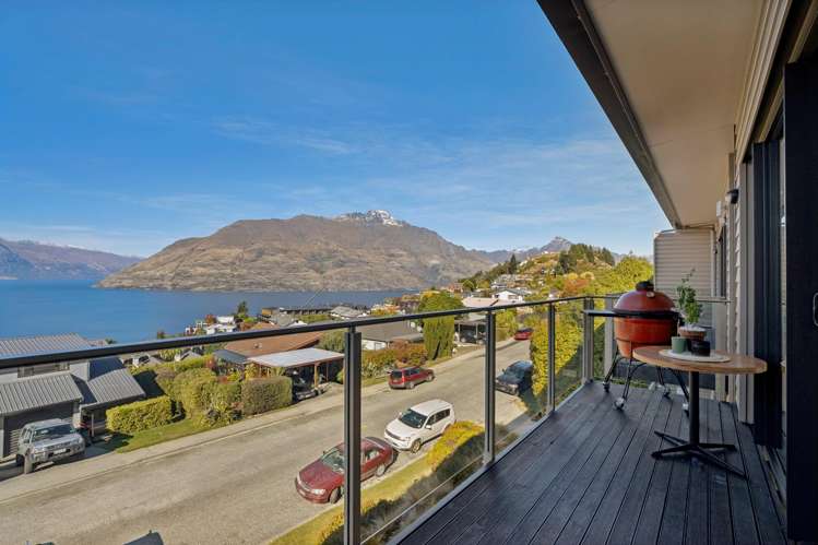 54C Wynyard Crescent Fernhill_14