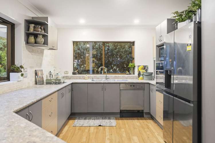 30 Mauritius Key Papamoa_9