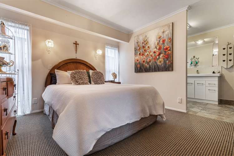 106 Everglade Drive Totara Heights_13