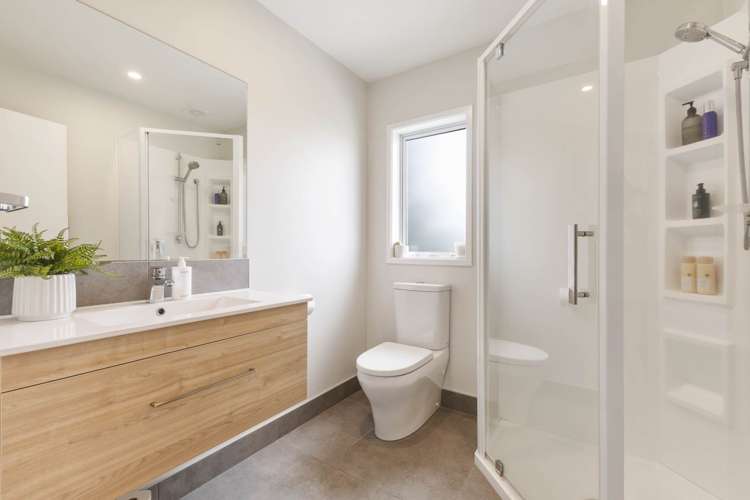 5A Tuakana Street Pt England_10