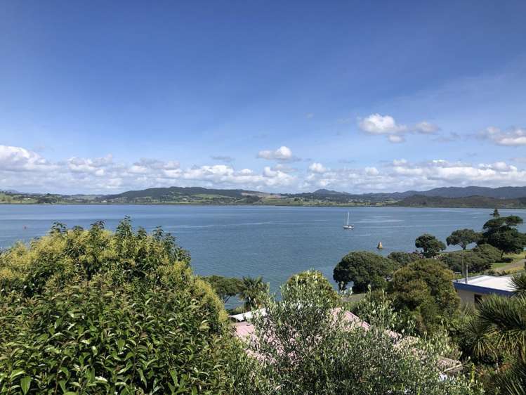 47 Weir Crescent Onerahi_0