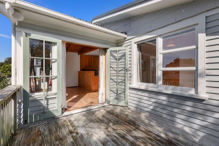 43 Wairau Road Oakura_13