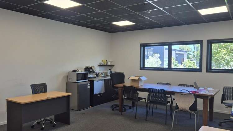 11 Findlay Place Stoke_6