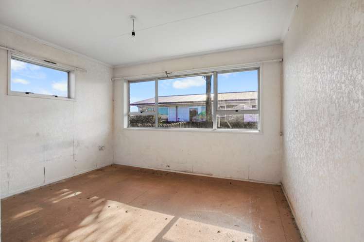 5 Leslie Place Deanwell_6