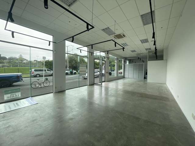 Modern Ground Floor Office or Retail