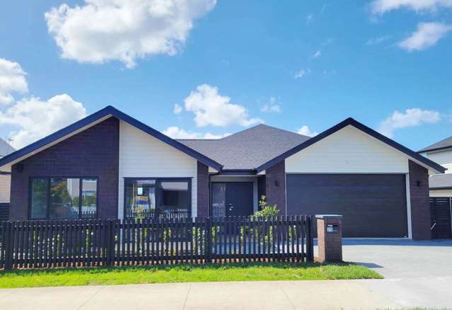 Brand New Luxury in Central Millwater