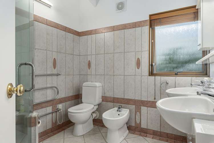 10 Oban Road Browns Bay_14