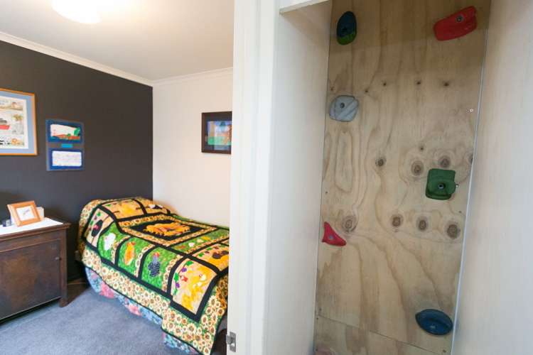 80 Churcher Street Feilding_17