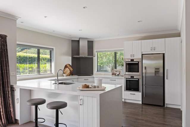 7 Silverstone Place Lytton West_3
