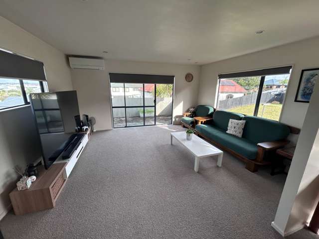 24 Baulcomb Parade Pinehill_2