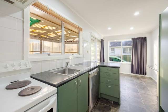 42 Columbus Crescent Flaxmere_2