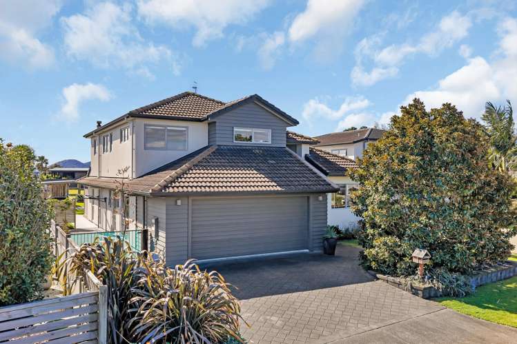 9 Paradise Point Place One Tree Point_21