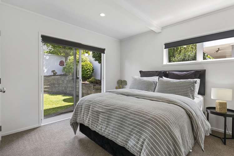 73 Churchill Road Murrays Bay_13