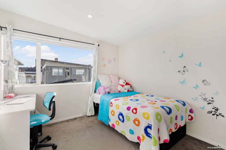 5/45a Swanson Road Henderson_11