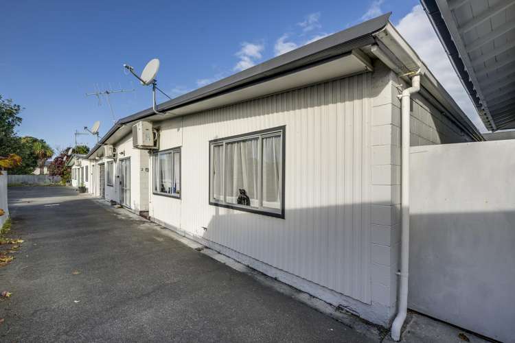 2/93 Nelson Crescent_0