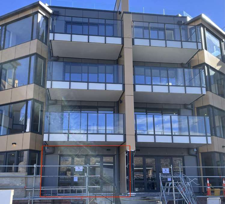 Unit 606/327 Frankton Road Town Centre_11