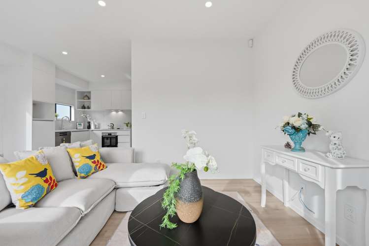Lot 2/63 Gloria Avenue_5