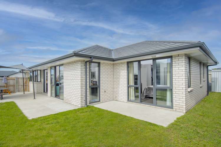 10 Farrier Street Papamoa_2