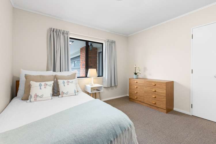 98 Crystall Road Pakipaki_9