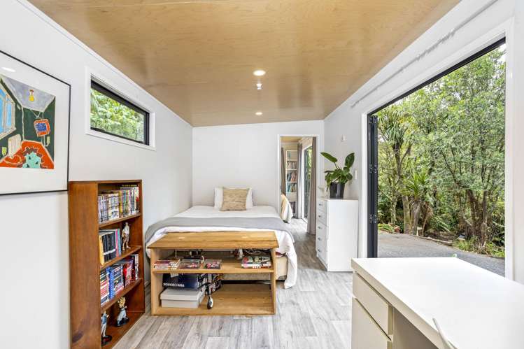 10 Turanga Road Henderson Valley_17