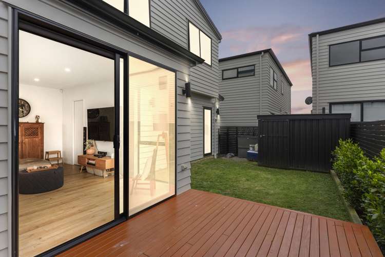 1c Lemon Grove Lane Greenhithe_8