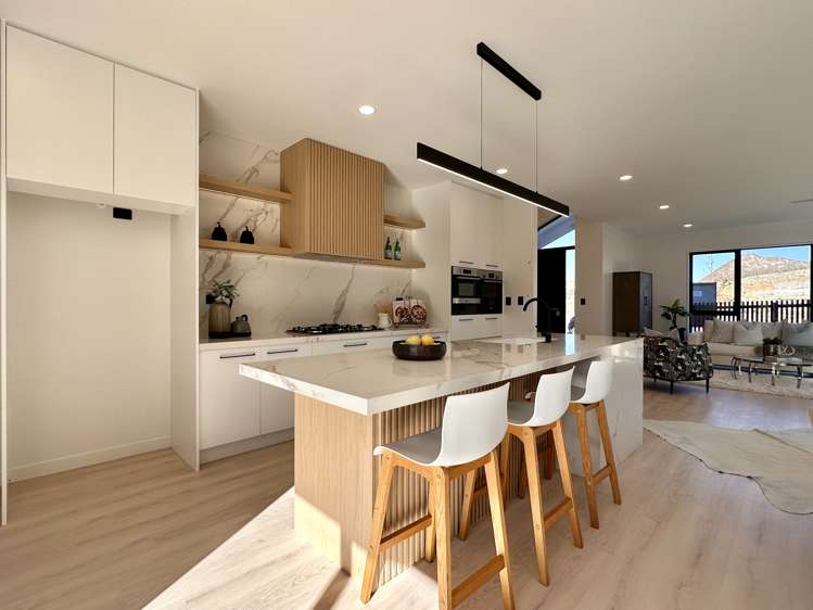 53 Parkland Loop_4