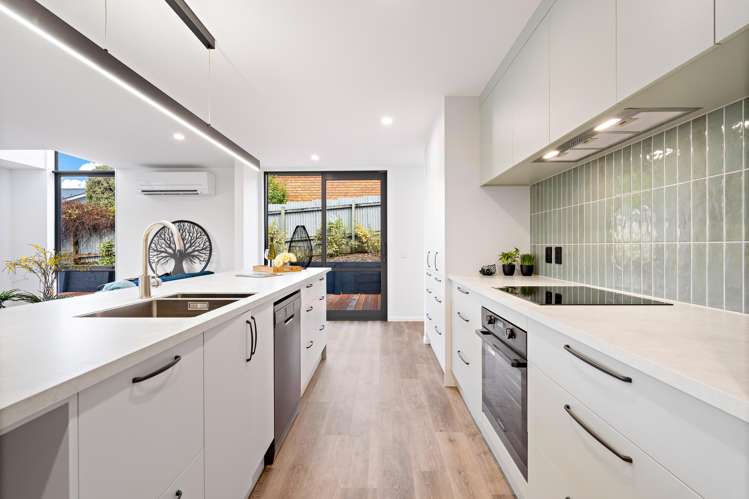 12a Saint Albans Street Bradford_15