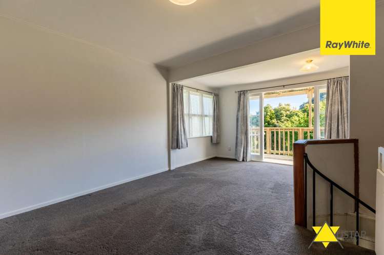 1121 Huia Road Huia_5