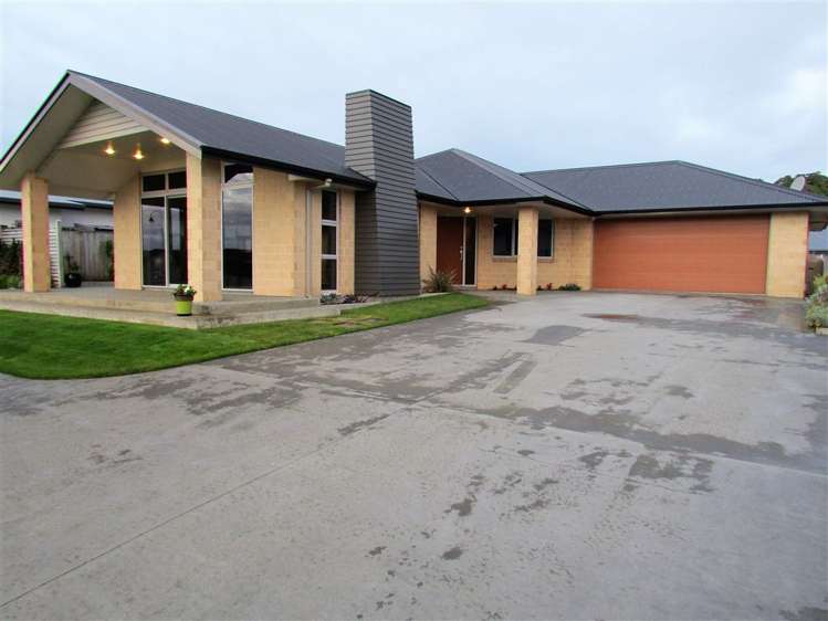 36 Karoro Place Karoro_1