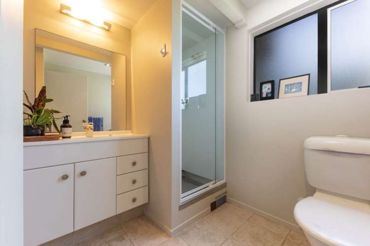 37 Rayner Road Piha_17