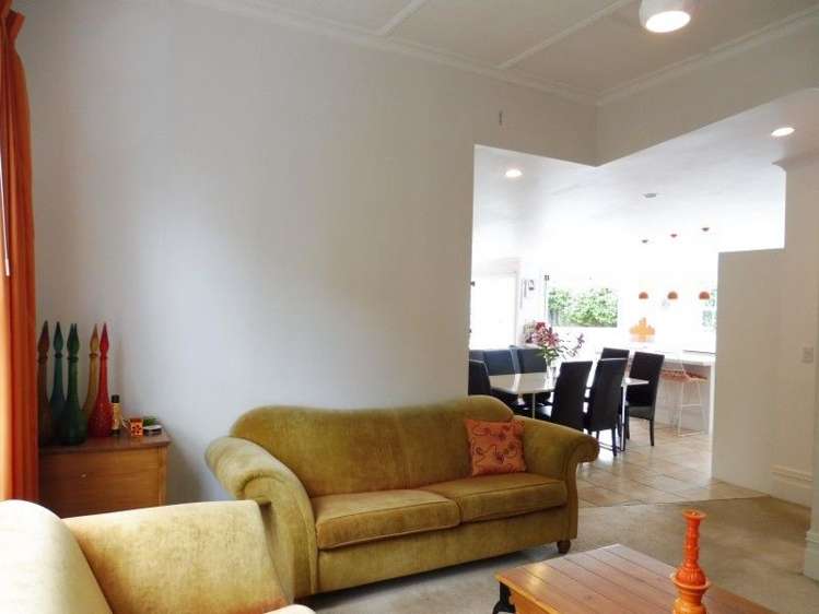 9 Orlando Street Stratford_8