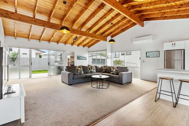 12a Braddock Grove Pauanui_4